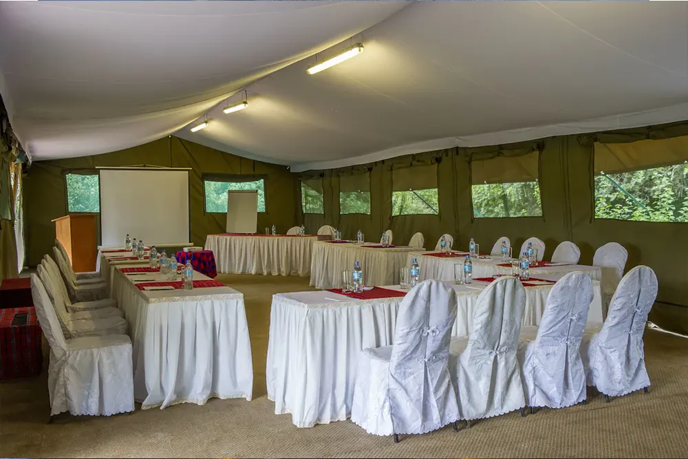 Dining - Manyara Serena Safari Lodges